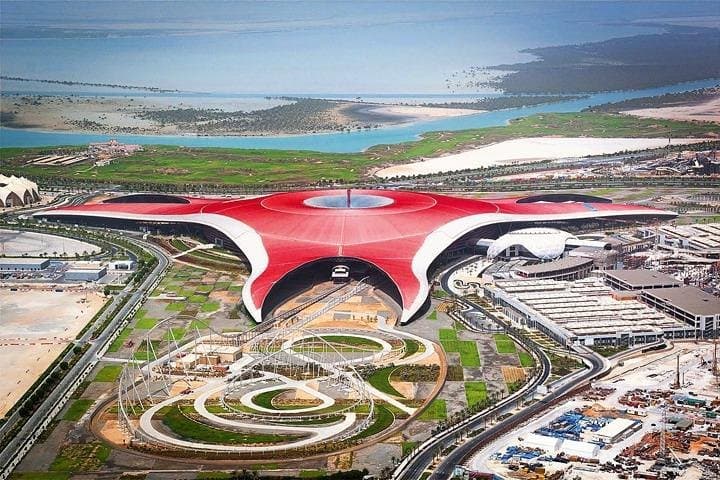 Abu Dhabi City Tour and Desert Safari: Mosque, Markets & Dune Bashing in One Day photo 4