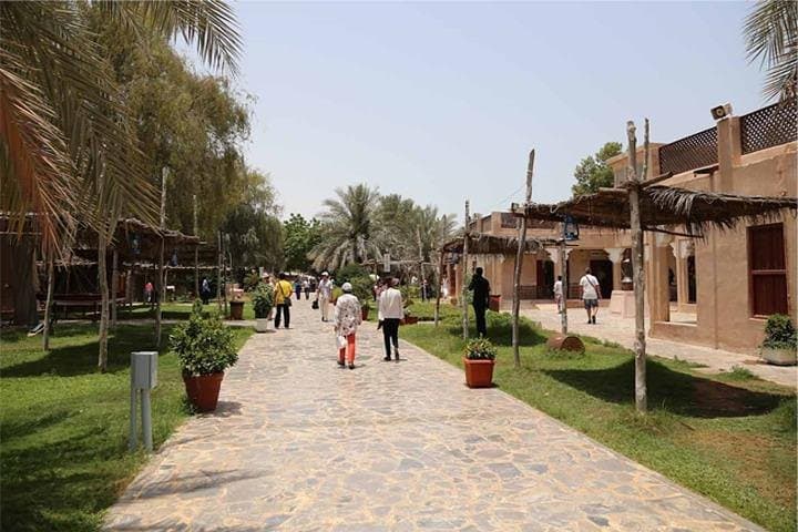 Private Abu Dhabi City Tour — Sheikh Zayed Mosque, Corniche & Heritage Walk photo 3