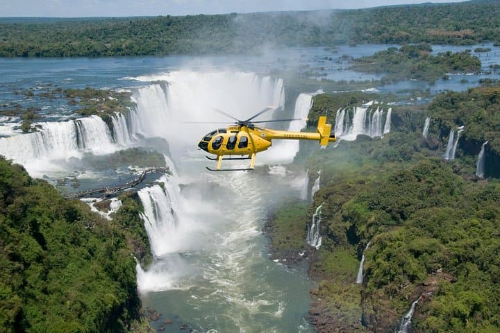 Iguazu Falls Helicopter Tour — 10-Minute Flight Over Devil's Throat photo 4