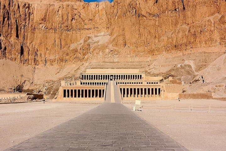 Two-Night Nile Cruise from Aswan: Temples, High Dam & Luxor Tombs