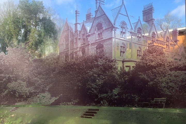 Private Beatles Tour from Manchester to Casbah Club & Cavern: Guided Access to Childhood Homes photo 4