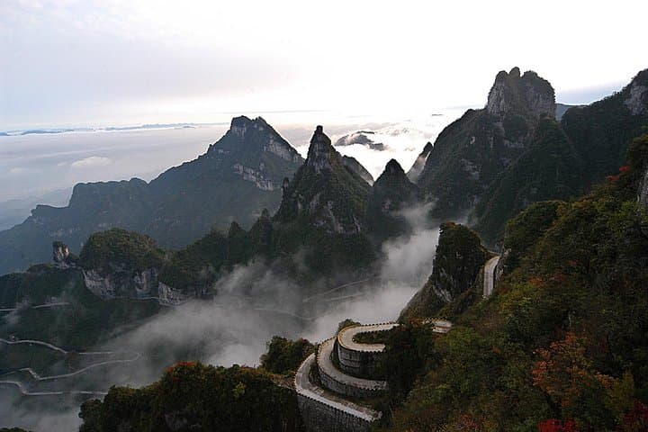 Three-Day Zhangjiajie Highlights: Bailong Elevator, Tianmen & Glass Bridge photo 6