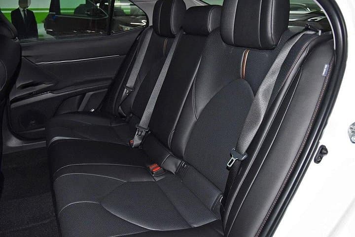 LAX Private Airport Transfer: Reliable Chauffeur Service to Downtown Los Angeles photo 4
