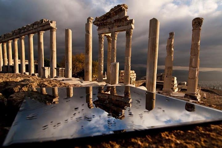 3-Day Western Turkey Tour: Ephesus, Pamukkale & Pergamum from Istanbul