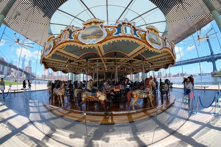 Brooklyn Heights, DUMBO & Brooklyn Bridge: French-Language Guided Walking Tour photo 4