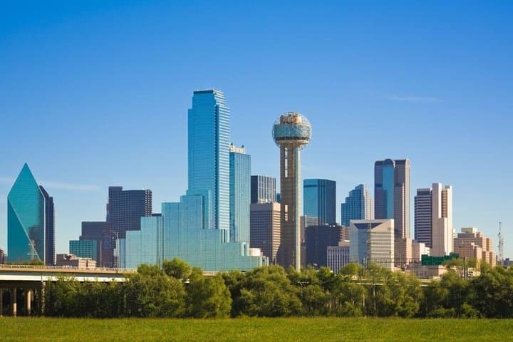DFW to Dallas Private Transfer in Business Car — Stress-Free Airport Pickup photo 5