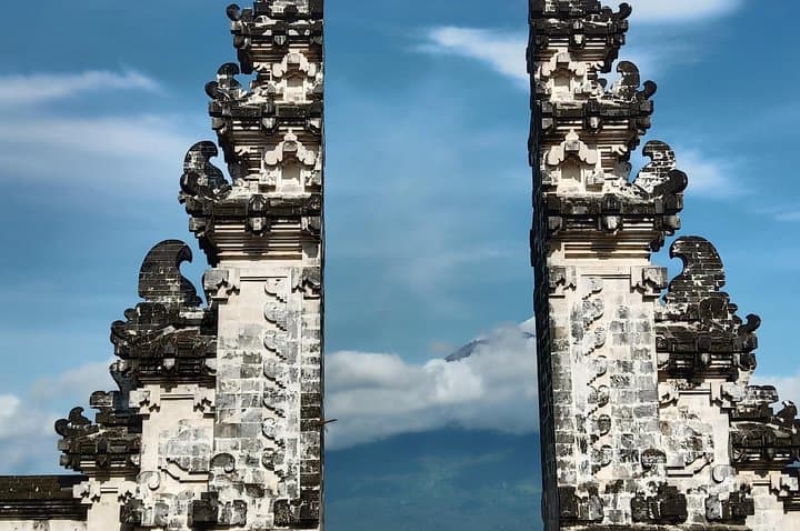 4-Day Private Bali Tour: Ubud, Volcanoes, Rice Terraces & Beaches photo 3