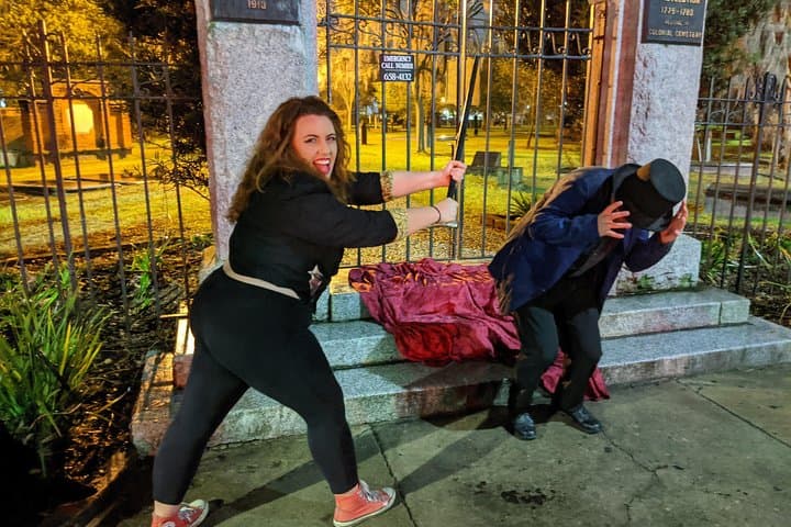 Savannah True Crime Pub Crawl — Original Murder Tour & Cocktail Walk