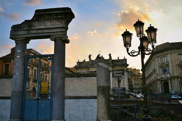 Catania Urban Baroque & Etna Views: Private Half-Day City Tour