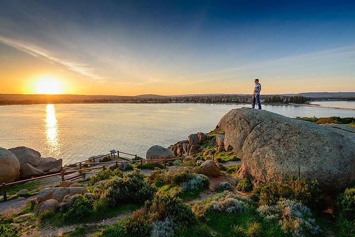 6-Day Kangaroo Island & Adelaide Tour — Barossa Wineries, Flinders Chase & Seal Bay photo 2