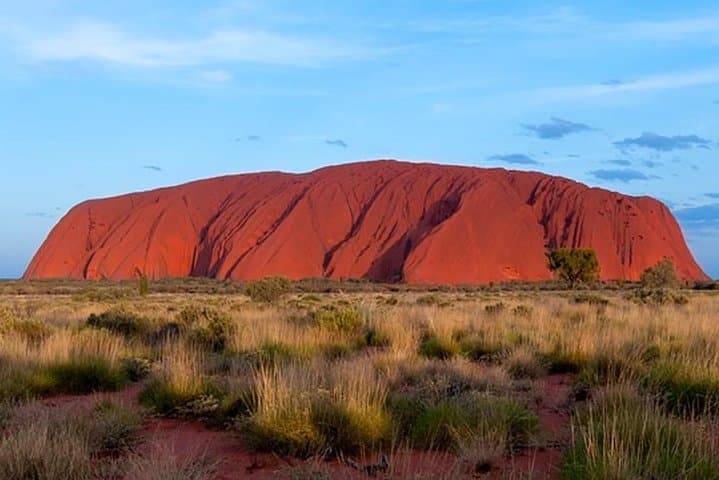 Alice Springs to Uluru & Kings Canyon: 8-Day Outback Coach Tour from Alice Springs