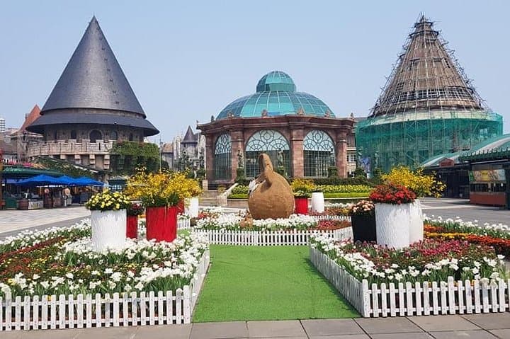 Ba Na Hills Golden Bridge and Marble Mountains Day Tour from Da Nang photo 3