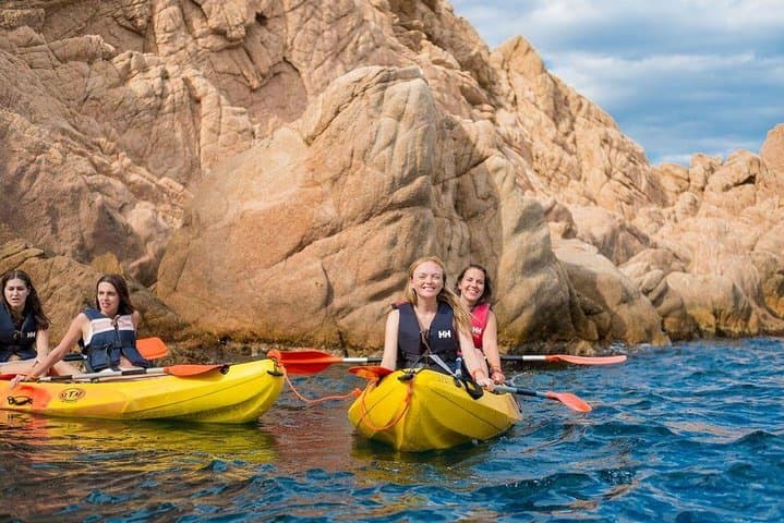 Costa Brava Snorkel & Kayak Day Trip from Barcelona — S'Agaró Coves and Beach Picnic photo 3