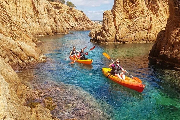 Costa Brava Snorkel & Kayak Day Trip from Barcelona — S'Agaró Coves and Beach Picnic photo 4