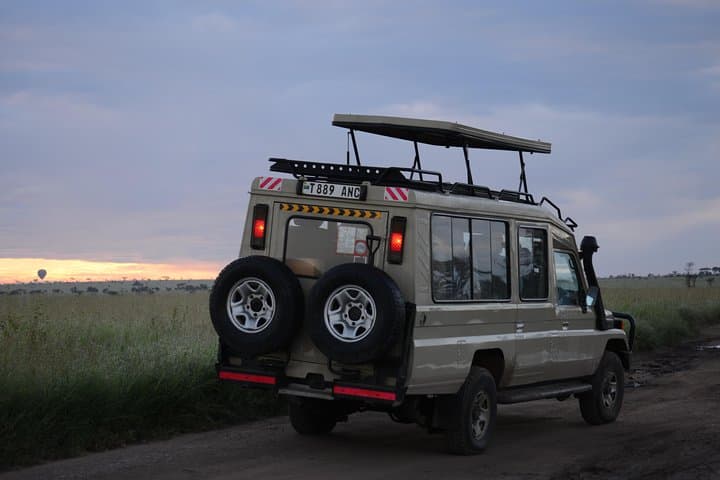 5-Day Northern Tanzania Safari: Tarangire, Serengeti, Ngorongoro & Lake Manyara photo 2