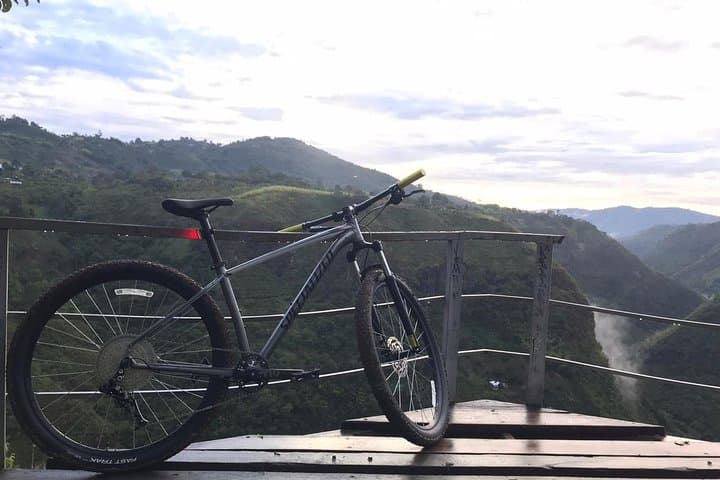 The Plank Route - La Chaquira: San Agustín Sacred-Sites Bike Tour