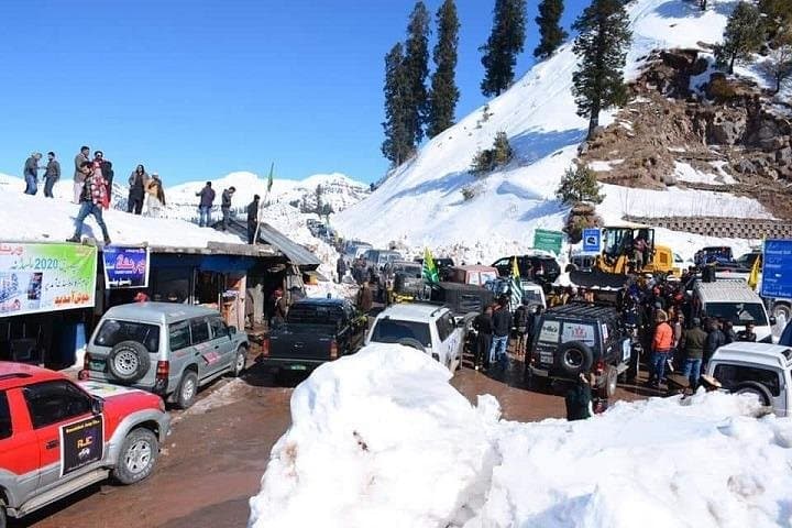Luxury Kashmir Tour: 7 Nights, 8 Days — Srinagar, Gulmarg, Pahalgam & Sonamarg photo 4