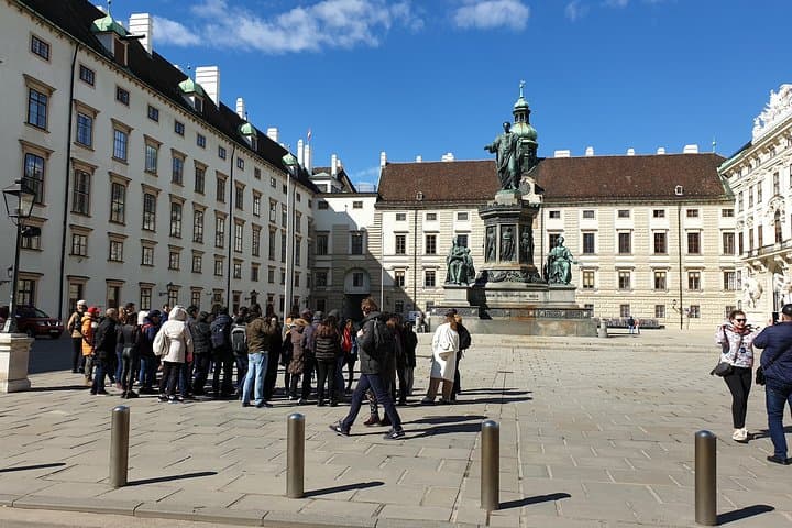 Private Vienna Walking Tour: St. Stephen's, Opera & Hofburg in 3 Hours photo 4