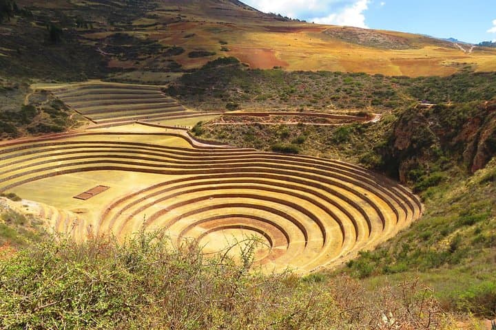 5-Day Cusco, Machu Picchu & Maras Moray Excursion — Sacred Valley Highlights