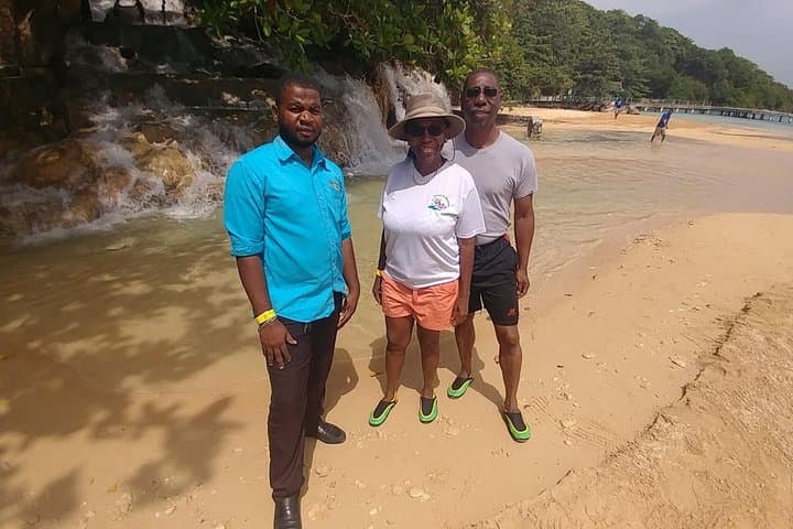 Dunns River Falls Scenic Tour: Climb Ocho Rios’ Famous Waterfall on a Day Trip from Kingston photo 5