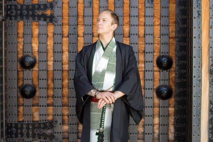 Try On and Buy a Kimono in Kanazawa: Choose Your Kimono & Obi photo 3