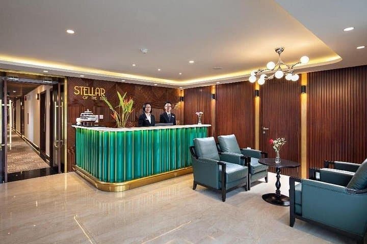 Luxury 3-Day Halong & Lan Ha Bay Cruise aboard Stellar of the Seas photo 3