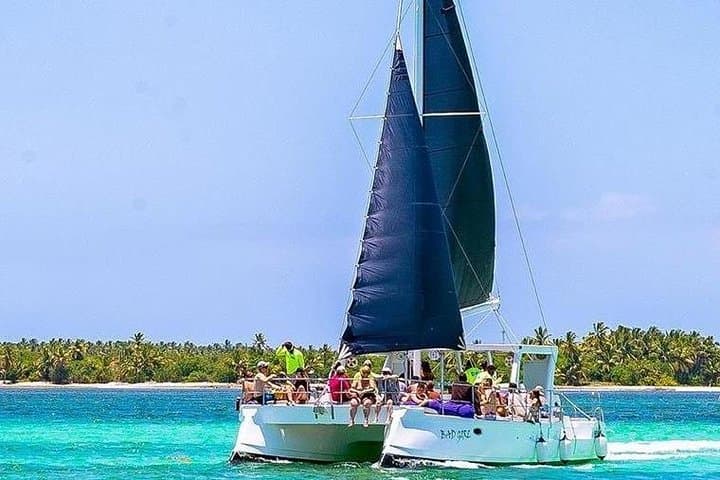 Sunset Private Sailing Catamaran Cruise from Bávaro to the Natural Pool photo 6