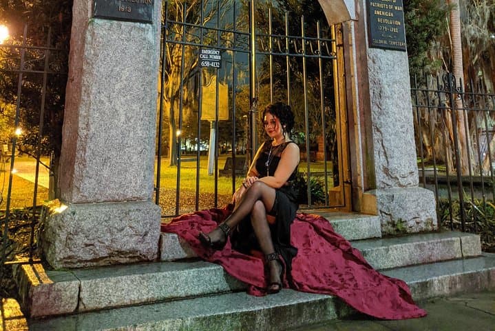 Bad Kitty Haunted Savannah Pub Crawl: Spooky Ghosts, Scandal & Savannah Nightlife photo 3