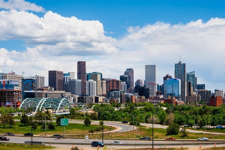 Private Luxury SUV Transfer: Denver to DEN Airport photo 3