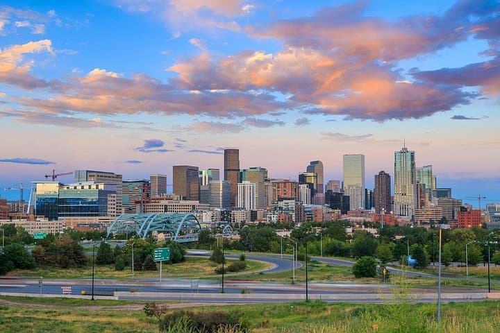 Business Car Private Transfer from Denver Hotels to DEN Airport photo 3
