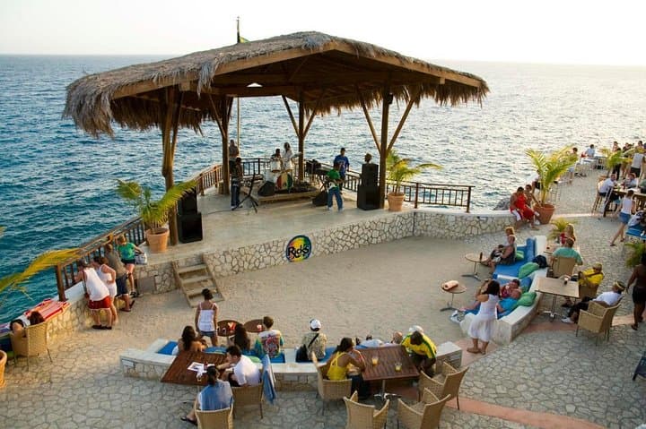 Blue Hole Mineral Spring and Rick's Cafe Private Tour — Swim, Cliff Dive, Sunset photo 2