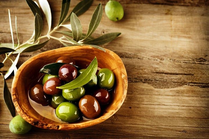 Cretan Essential Oils & Olive Oil Factory Workshop with Tasting — Agios Nikolaos photo 5