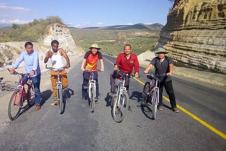 Bike Hell's Gate National Park: Day Tour from Nairobi to Lake Naivasha photo 3