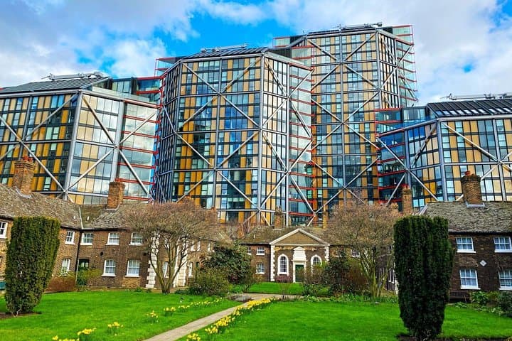 South Bank Discovery Walk: Riverside Riddles and Hidden London Secrets photo 2