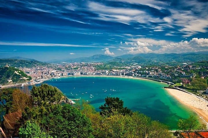 Northern Spain Road Trip: 7-Day Self-Drive from Bilbao through the Basque Coast and La Rioja photo 1