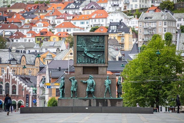 Explore Bergen: A 5-Hour Private City Sightseeing Tour with Local Insights photo 2