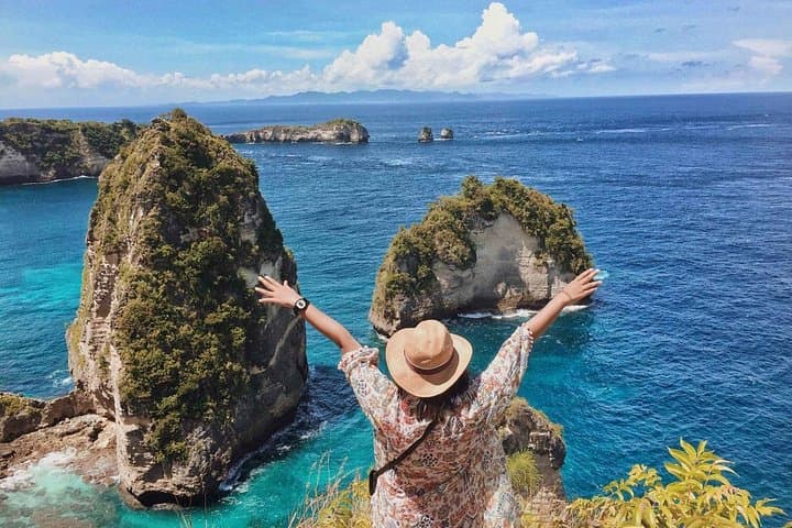 Full-Day Nusa Penida Explorer: Kelingking, Broken Beach, Angel’s Billabong & Crystal Bay photo 1