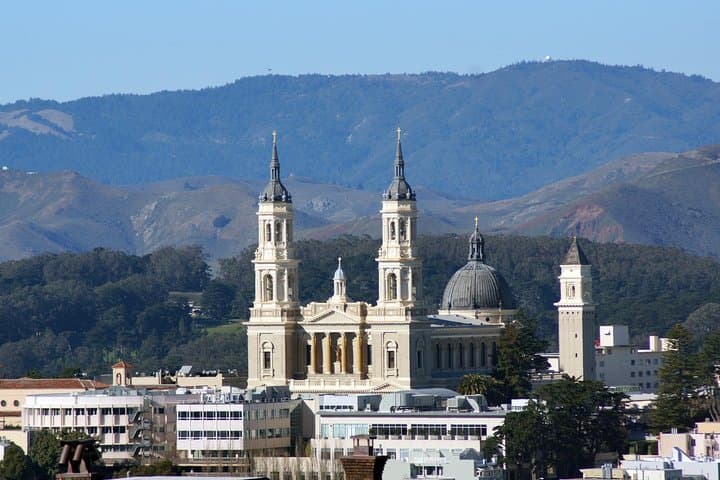San Francisco to SFO Private Transfer in Luxury SUV or Van — Airport Transfer Guide photo 6