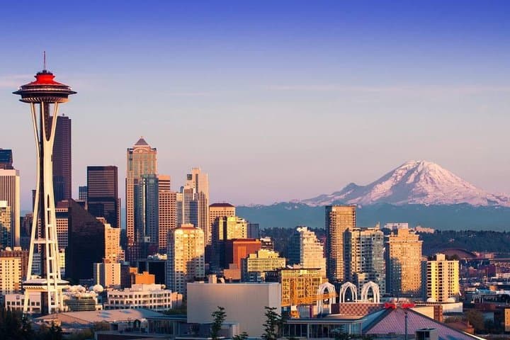 Seattle Airport Luxury Transfer: Private SEA to Downtown in Comfort photo 4