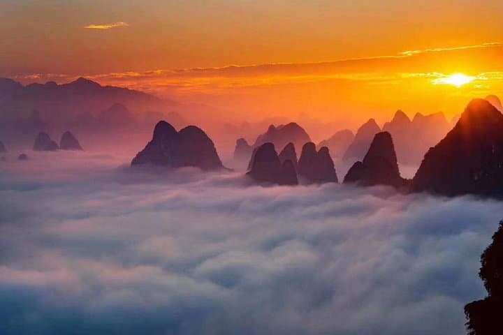 Sunrise on Xianggong Hill: Half-Day Yangshuo Morning Tour photo 5