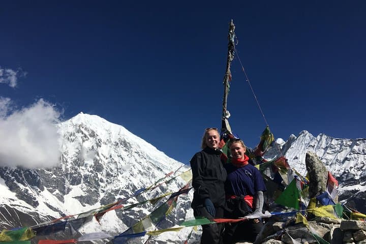 Langtang to Kyanjin Gompa: 11-Day Himalayan Trek to Tsergo Ri photo 2