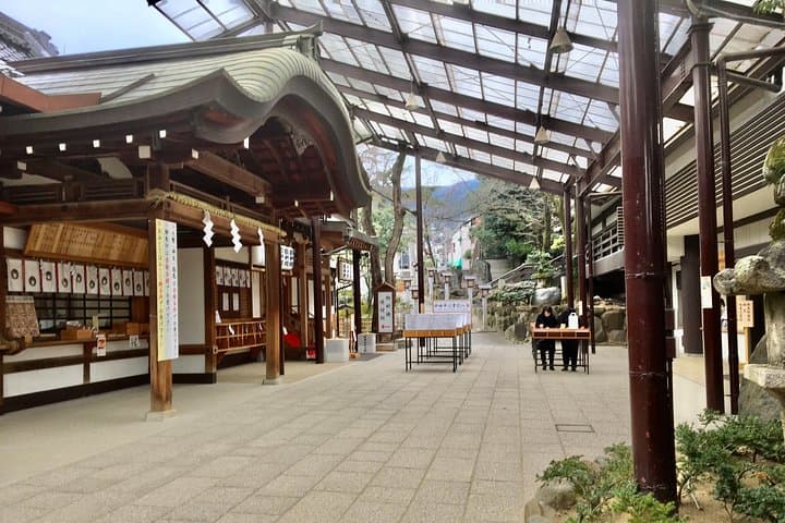Ikoma Day Hike and Cultural Walk: Private Guided Tour from Osaka photo 2