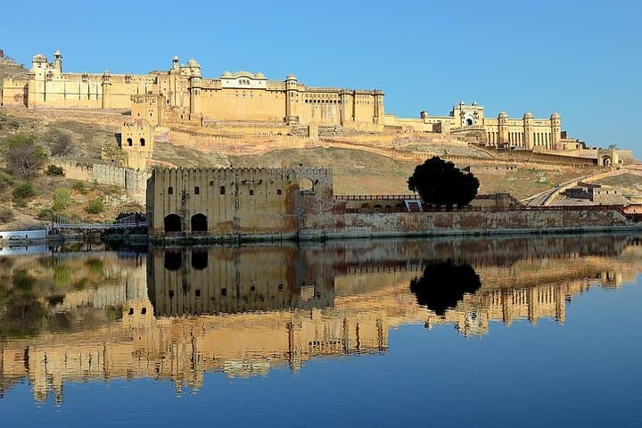 13-Day India Golden Triangle Tour with Varanasi & Mumbai — Delhi, Jaipur, Agra Highlights photo 2