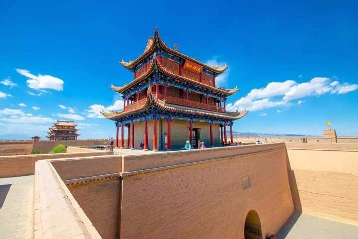Jiayuguan Fortress & Xuanbi Great Wall Private Day Tour: A Complete Visitor Guide