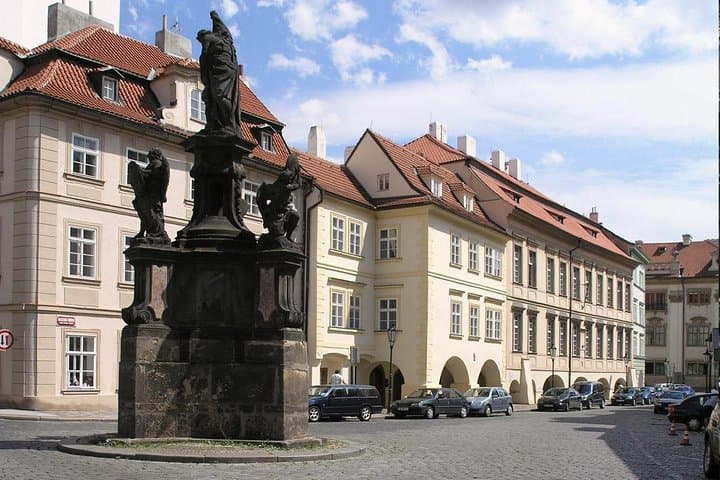 Prague Lesser Town Historical Treasure Hunt — Private Quest Tour in Old Town photo 3