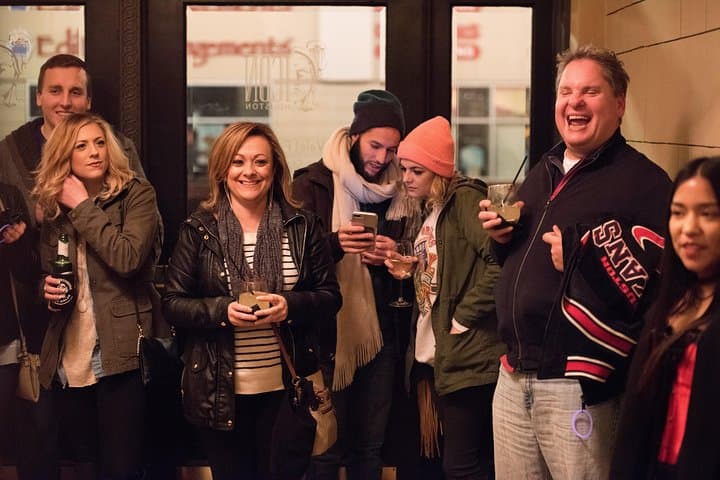Haunted Houston Booze & Boos: Downtown Ghost and Pub Walking Tour photo 2