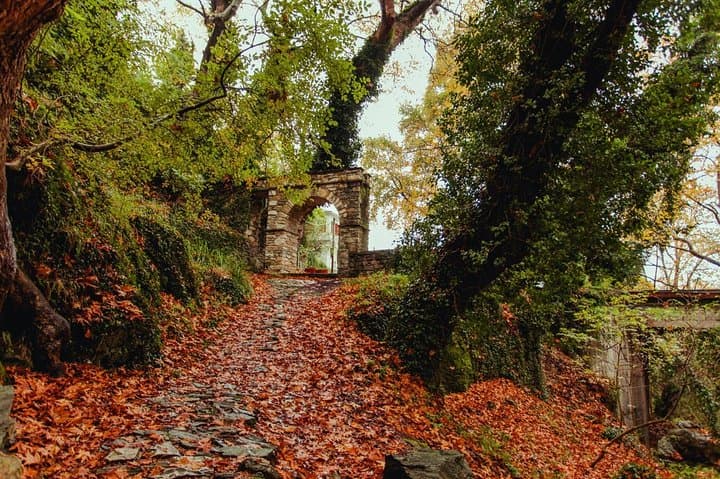 4-Day Private Tour from Athens: Delphi, Arachova & Pelion Highlights photo 2