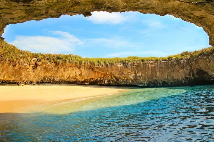 Marietas Hidden Beach: Snorkel the Islands & Spot Dolphins from Puerto Vallarta photo 6