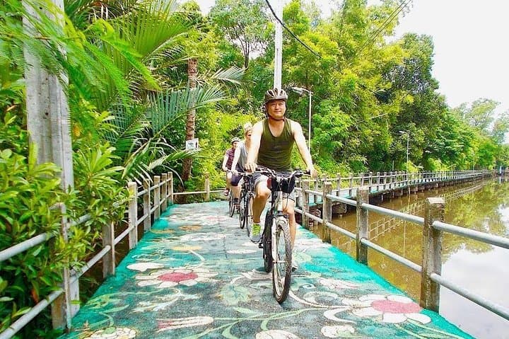 Bangkok Green Lung Bike Tour: Bang Krachao Cycling, Boat Ride & Local Lunch