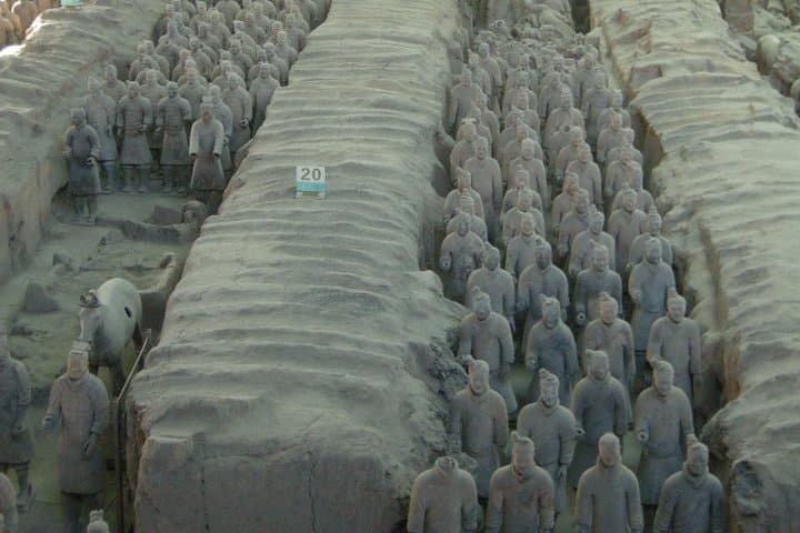 7-Day Private Chengdu Xi'an Beijing Bullet-Train Tour photo 4